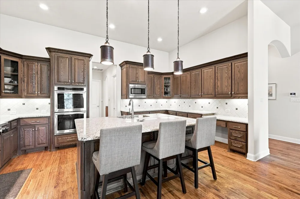 300 Hawks Ridge Trail Colleyville, TX 76034