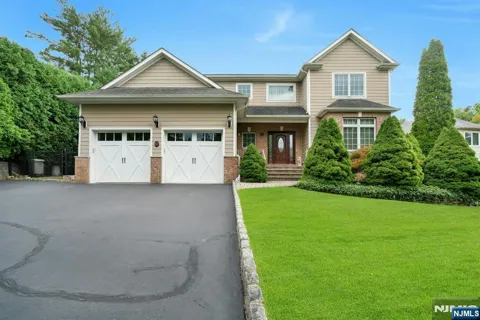 87 Linden Avenue