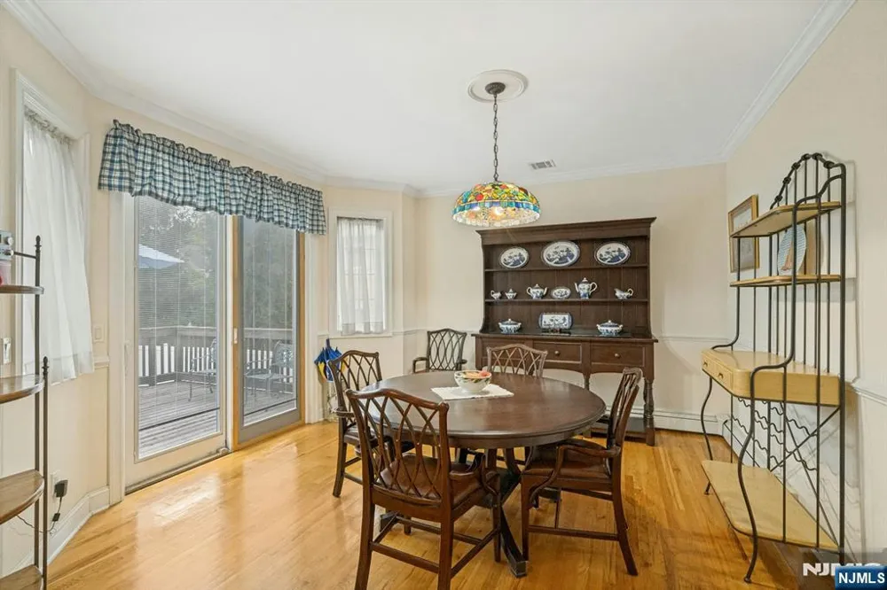 87 Linden Avenue Emerson, NJ 07630