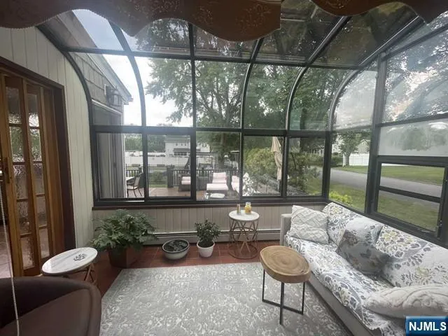 11 Benjamin Place Pequannock Township, NJ 07440