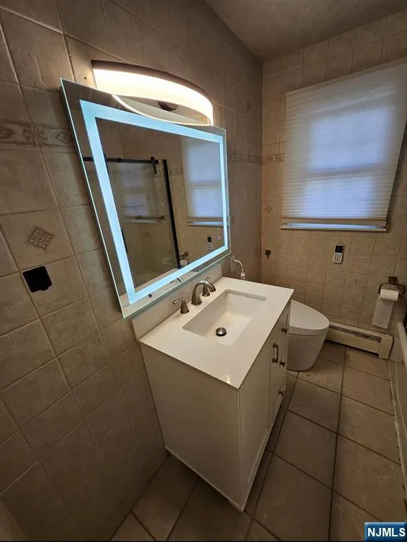 11 Benjamin Place Pequannock Township, NJ 07440