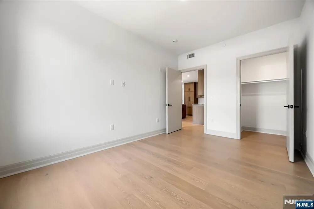 921 Madison Street 508 Hoboken, NJ 07030