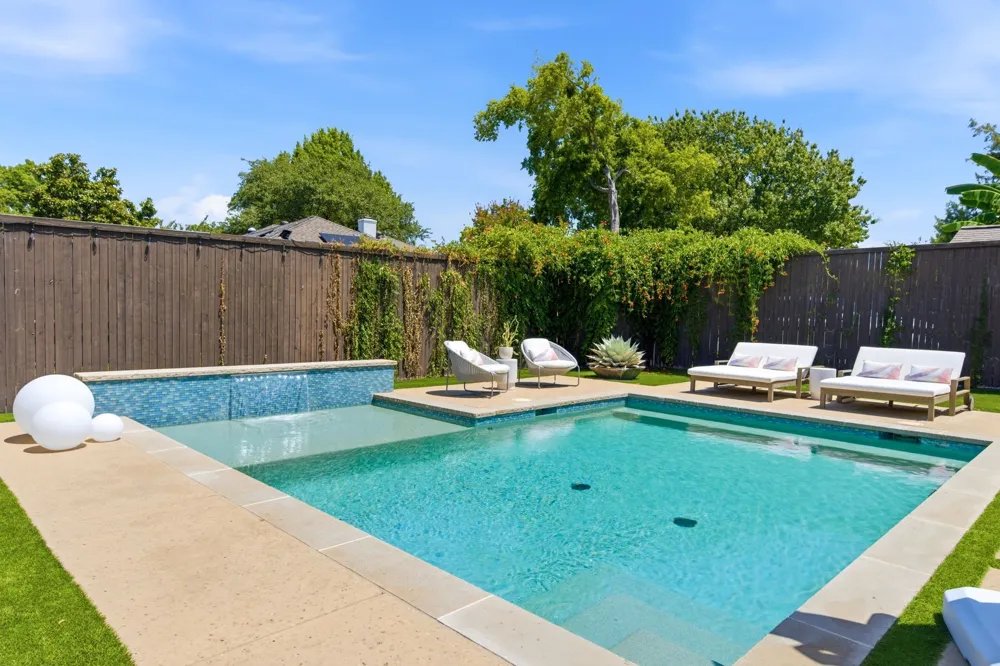 2319 Castle Rock Road Carrollton, TX 75007
