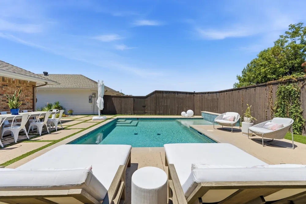 2319 Castle Rock Road Carrollton, TX 75007