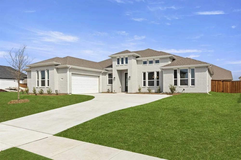 967 Richard Pittmon Drive DeSoto, TX 75115
