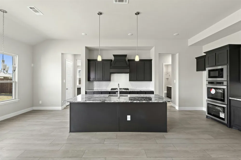 967 Richard Pittmon Drive DeSoto, TX 75115