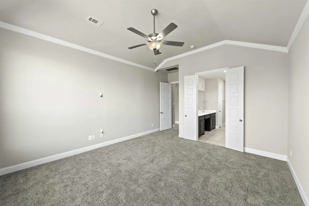 967 Richard Pittmon Drive DeSoto, TX 75115