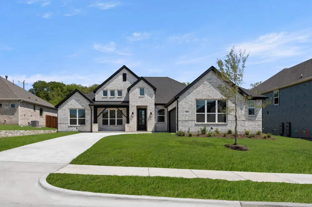967 Richard Pittmon Drive DeSoto, TX 75115