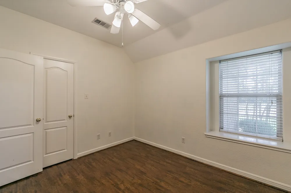 5544 Greenview Court North Richland Hills, TX 76148