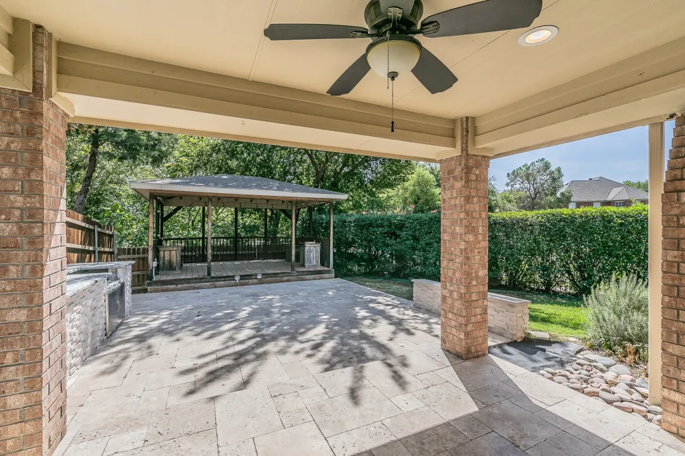 5544 Greenview Court North Richland Hills, TX 76148