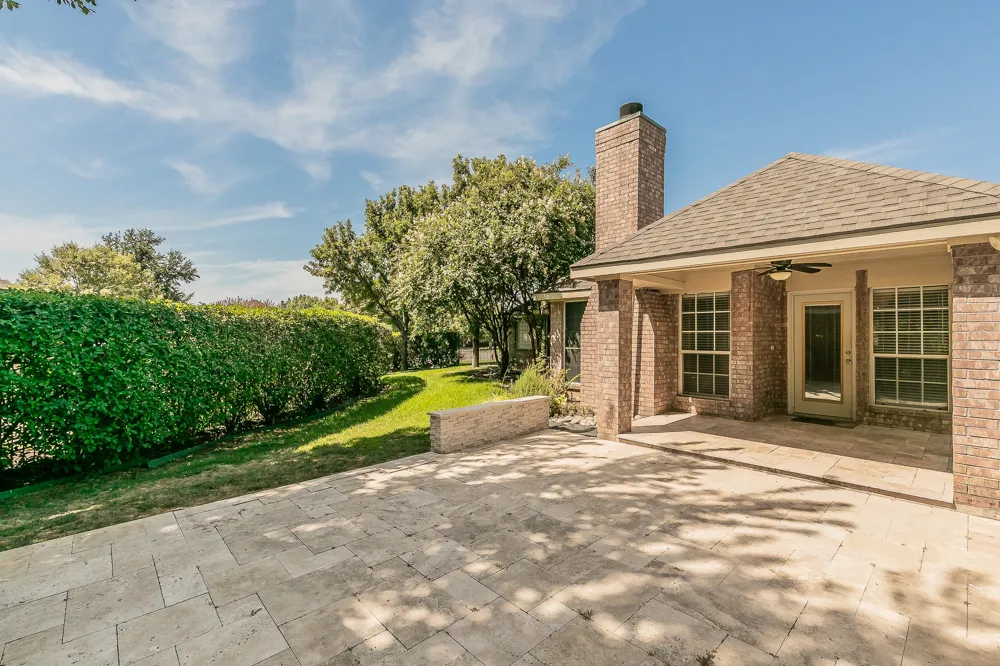 5544 Greenview Court North Richland Hills, TX 76148