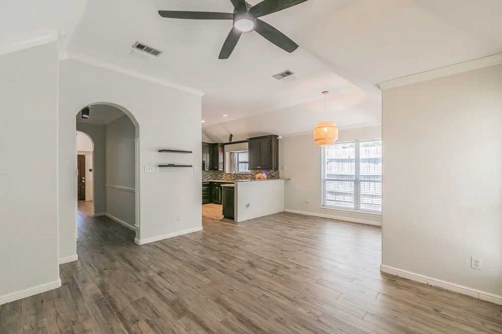 5544 Greenview Court North Richland Hills, TX 76148