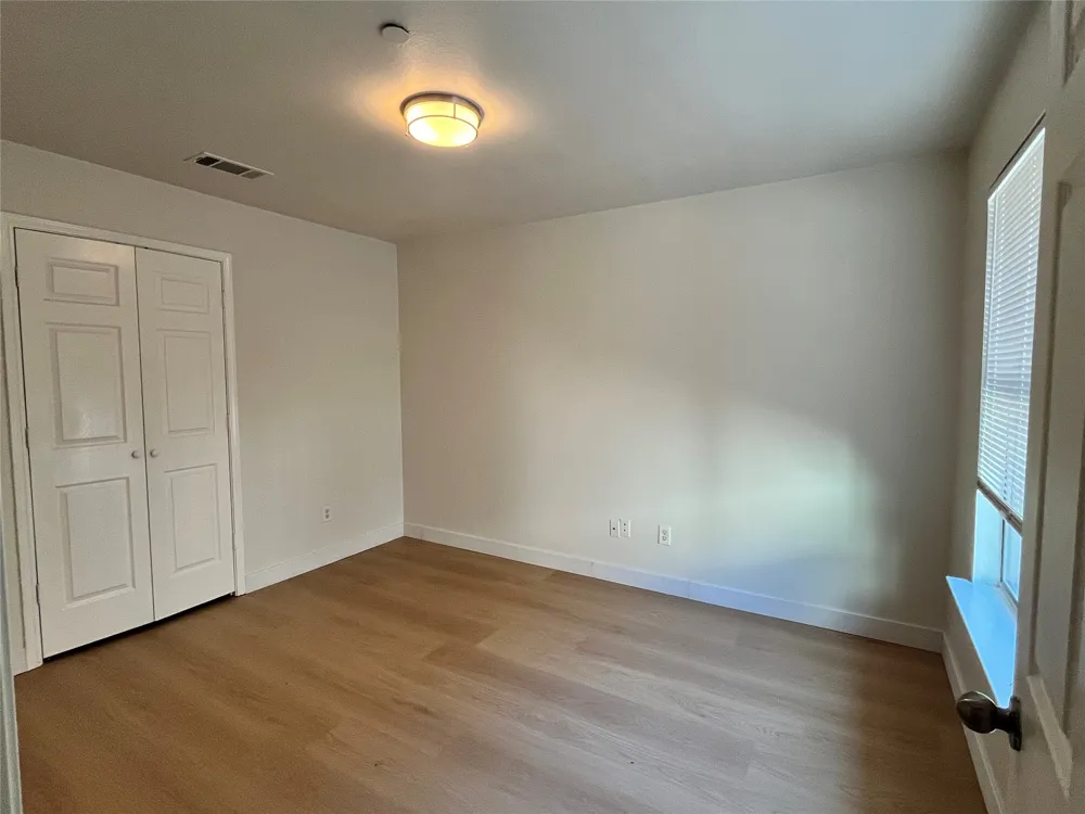 1129 Weston Drive Garland, TX 75043