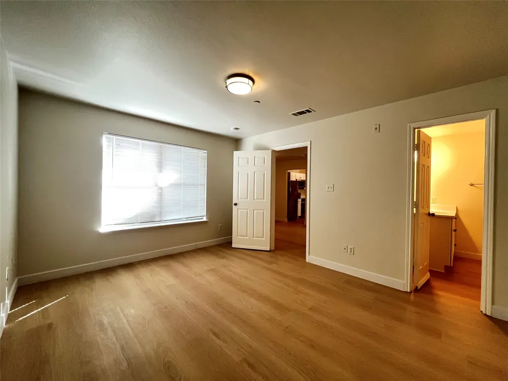 1129 Weston Drive Garland, TX 75043