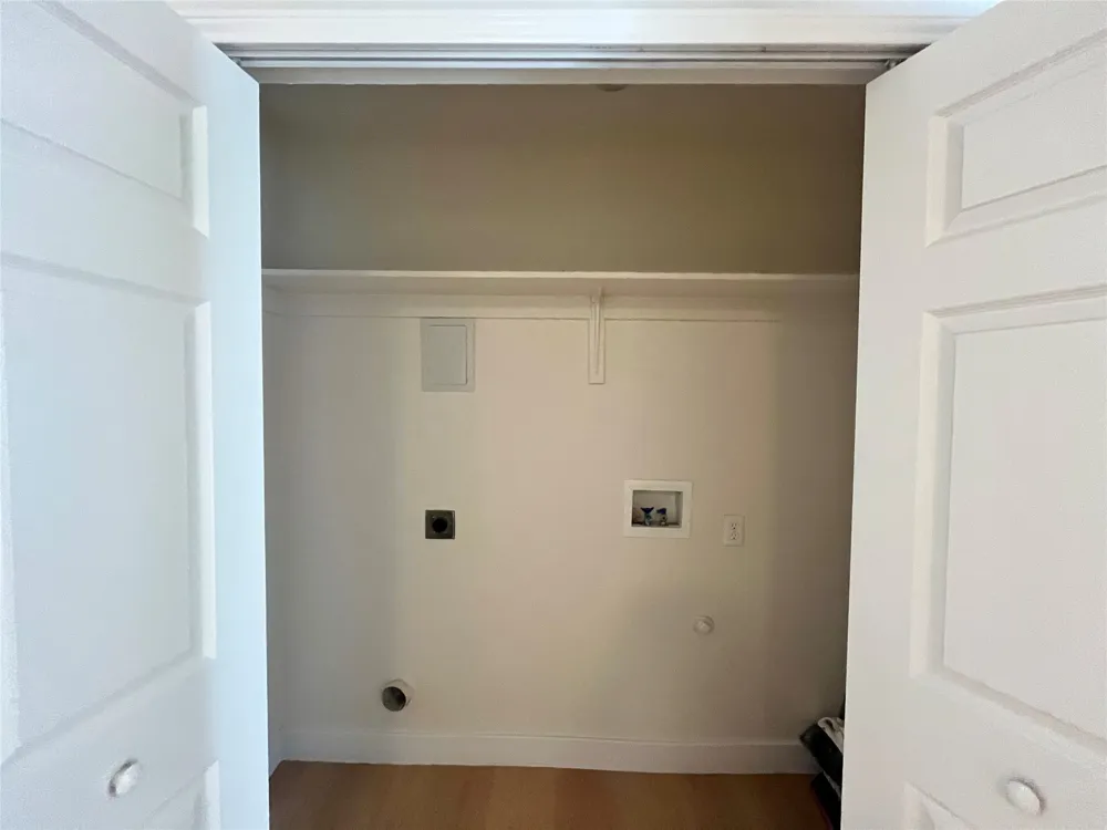1129 Weston Drive Garland, TX 75043