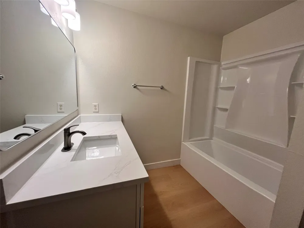 1129 Weston Drive Garland, TX 75043