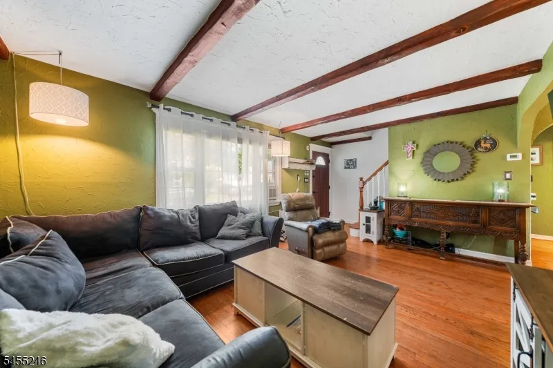 419 Edgewood Rd #1 Unit 1 Linden City, NJ 07036