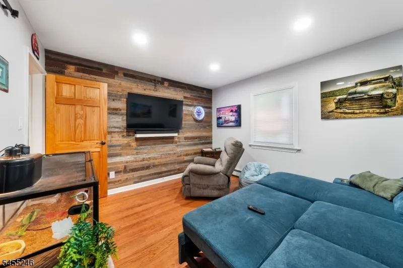 419 Edgewood Rd #1 Unit 1 Linden City, NJ 07036