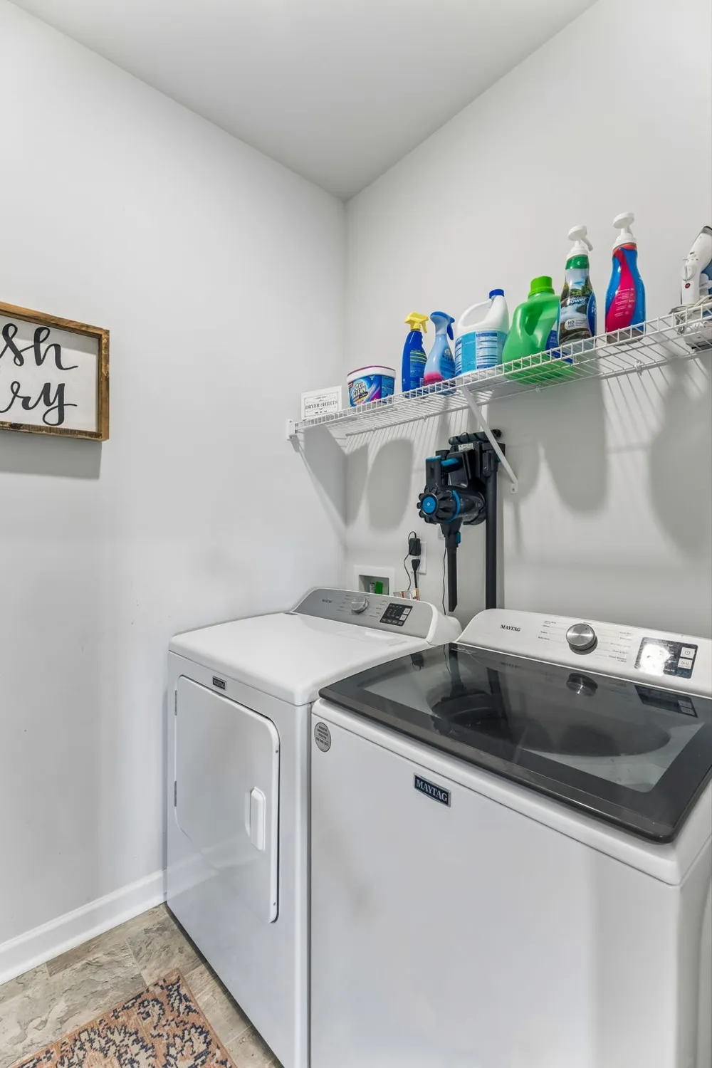 1230 Sylvan Park Dr Spring Hill, TN 37174