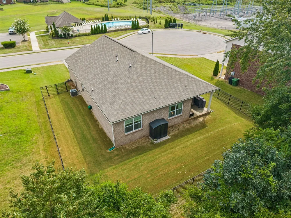 1230 Sylvan Park Dr Spring Hill, TN 37174