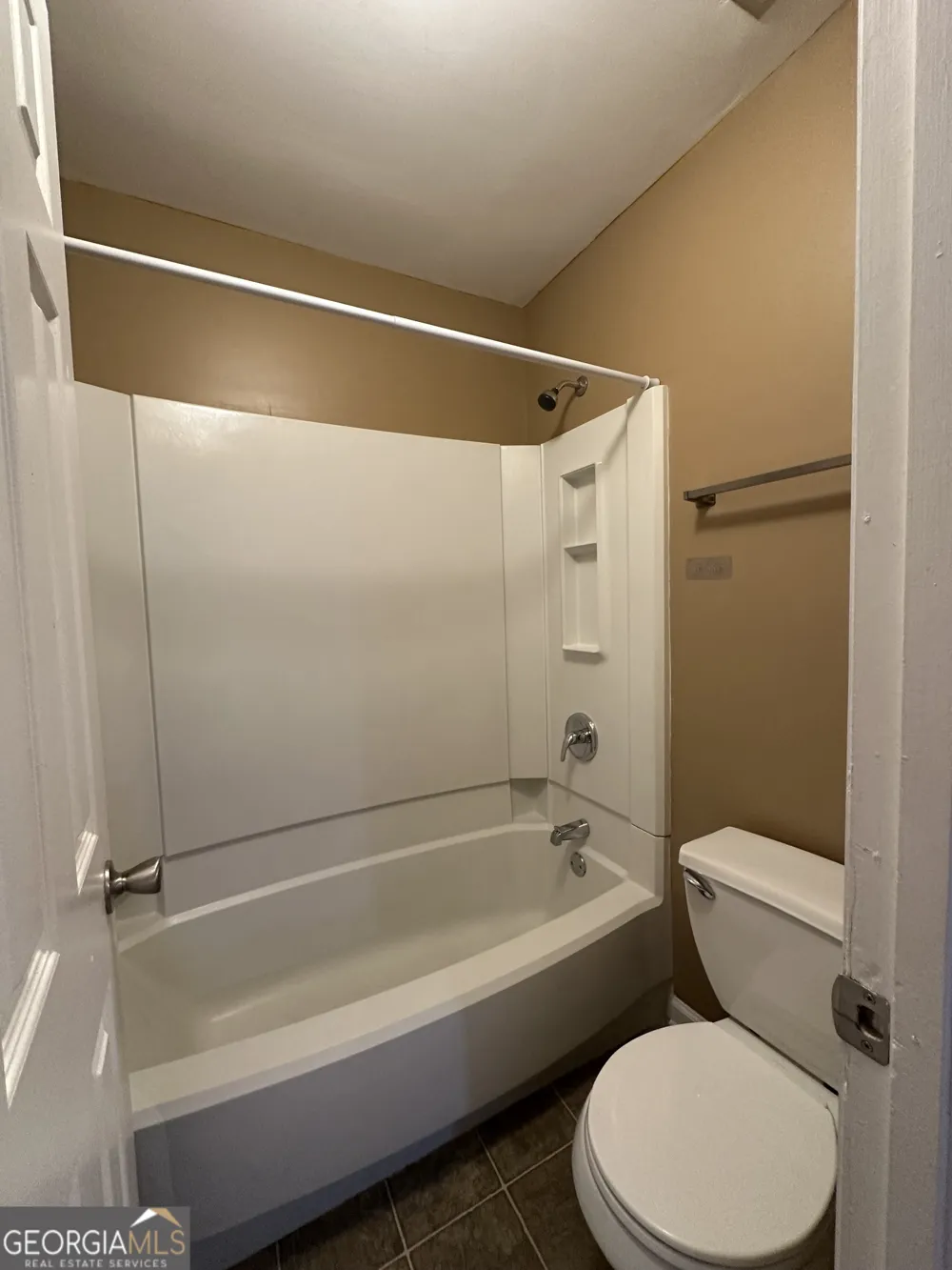 1907 Barrow WAY Duluth, GA 30096