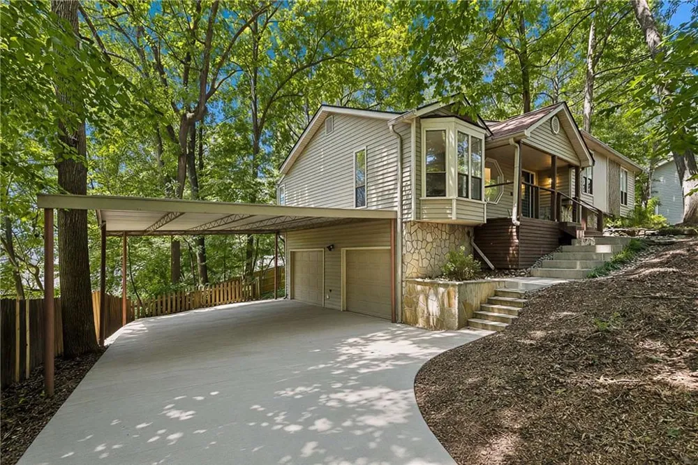 5090 River Valley Drive SE Smyrna, GA 30082