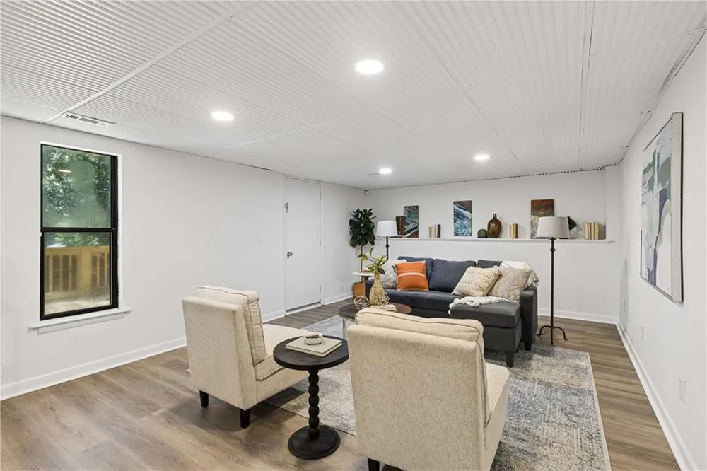 5090 River Valley Drive SE Smyrna, GA 30082