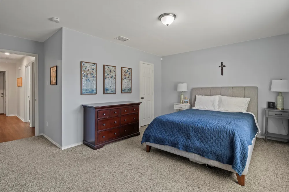 8570 Bearden Lane Dallas, TX 75227