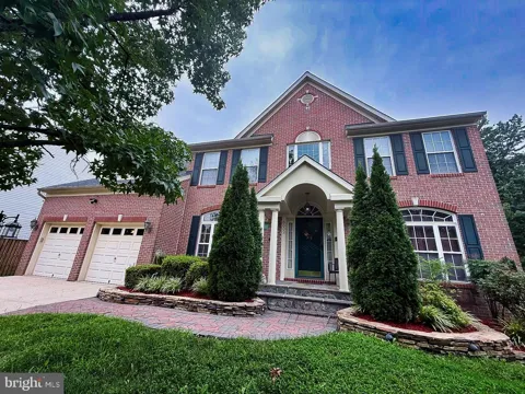 8002 ALLOWAY LANE