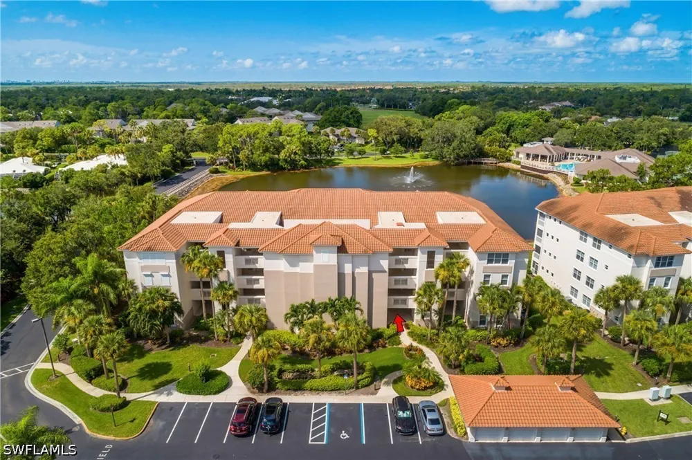 Waterford Drive #103 Naples, FL 34113