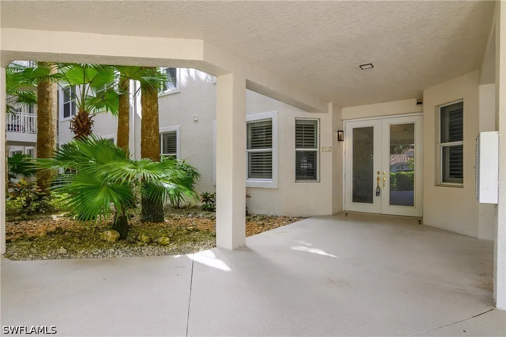Waterford Drive #103 Naples, FL 34113