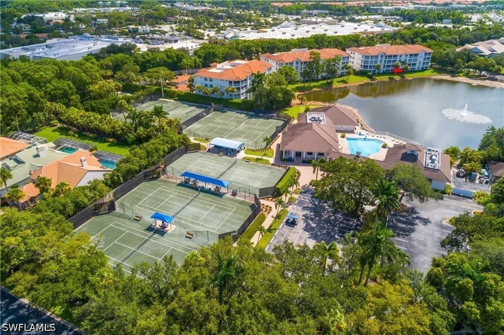 Waterford Drive #103 Naples, FL 34113