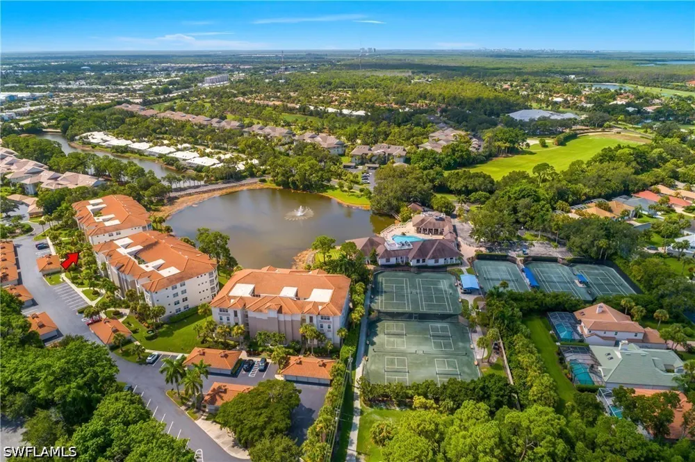 Waterford Drive #103 Naples, FL 34113