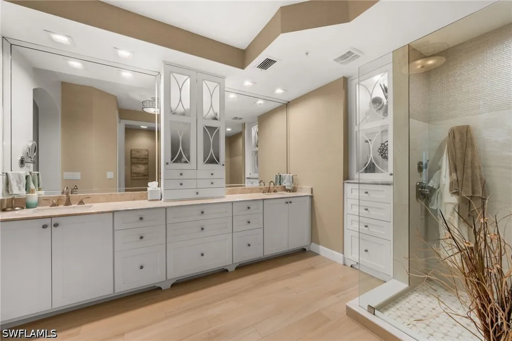 Waterford Drive #103 Naples, FL 34113