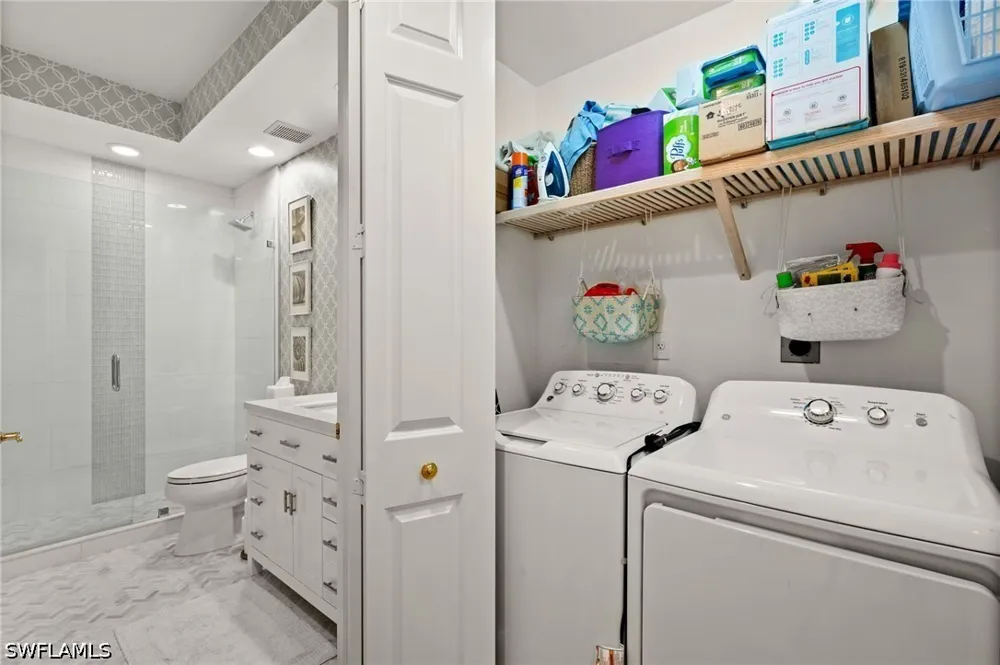 Waterford Drive #103 Naples, FL 34113