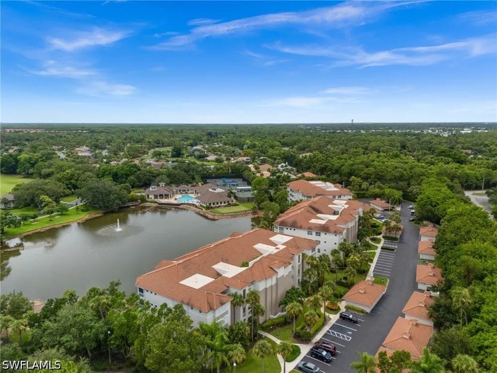 Waterford Drive #103 Naples, FL 34113