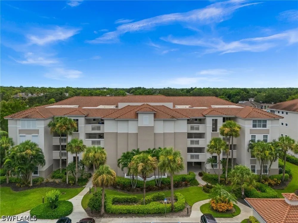 Waterford Drive #103 Naples, FL 34113