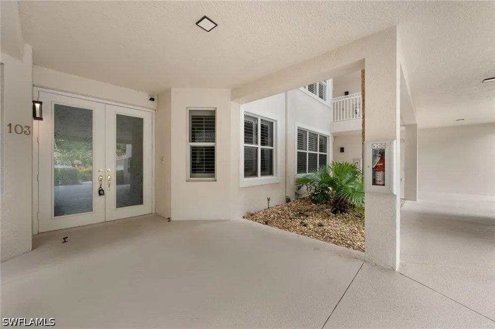 Waterford Drive #103 Naples, FL 34113