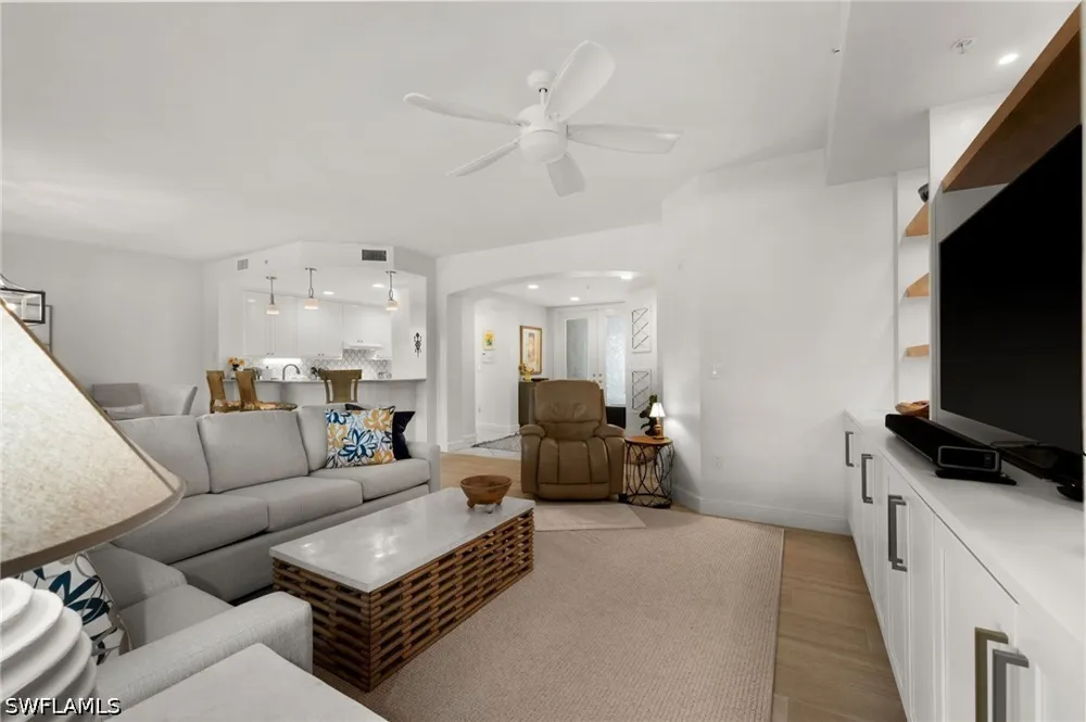 Waterford Drive #103 Naples, FL 34113