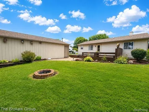 1792 Northridge Lane
