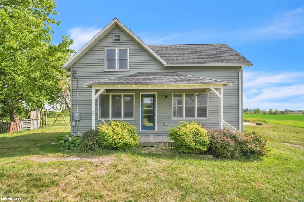 3818 E Hammell Beach Road Whitney Township, MI 48703