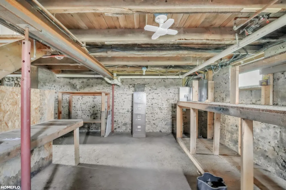 3818 E Hammell Beach Road Whitney Township, MI 48703