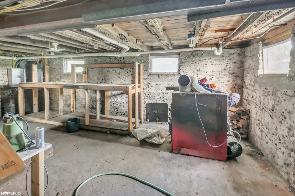 3818 E Hammell Beach Road Whitney Township, MI 48703