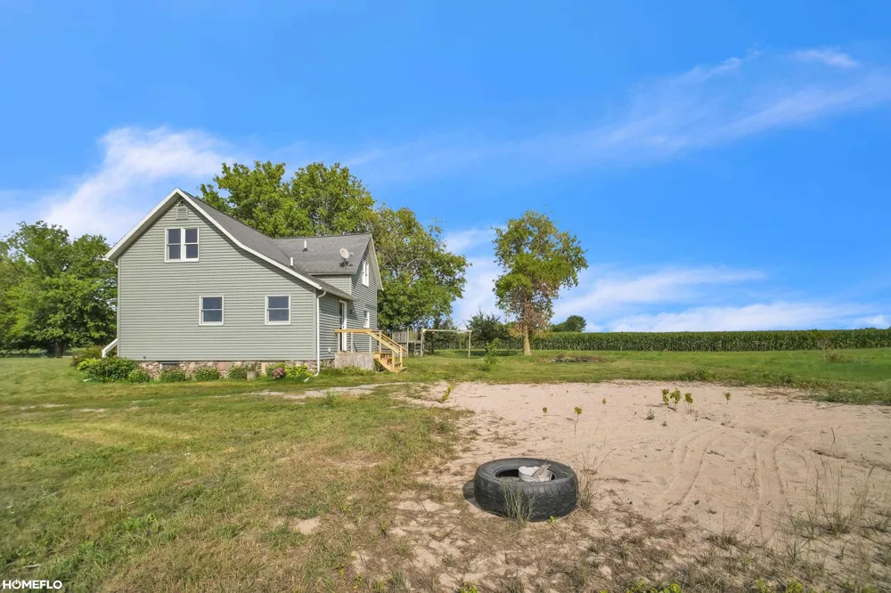 3818 E Hammell Beach Road Whitney Township, MI 48703