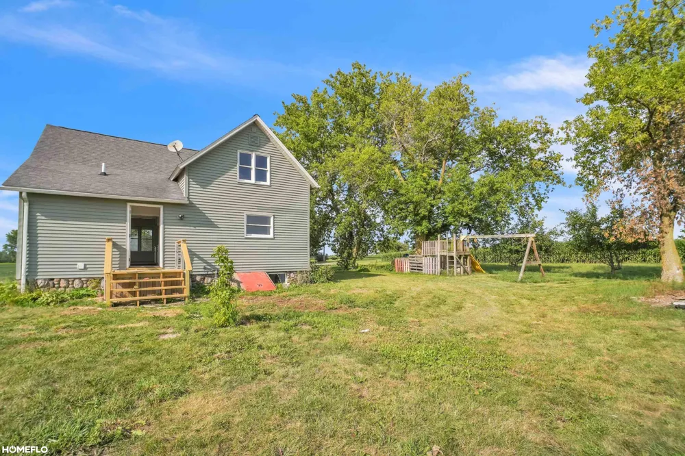 3818 E Hammell Beach Road Whitney Township, MI 48703