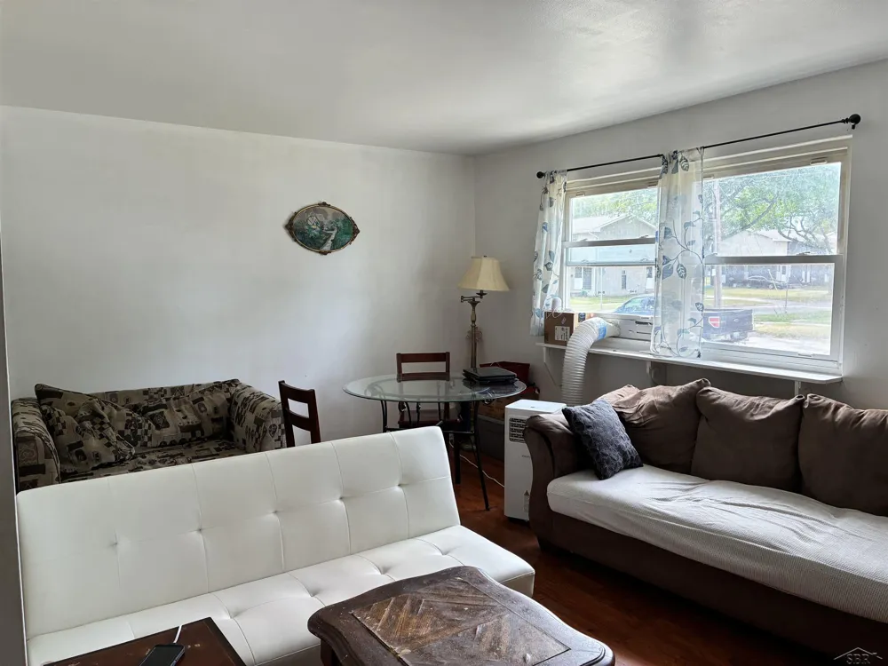 2619 Needham Street Saginaw City, MI 48601