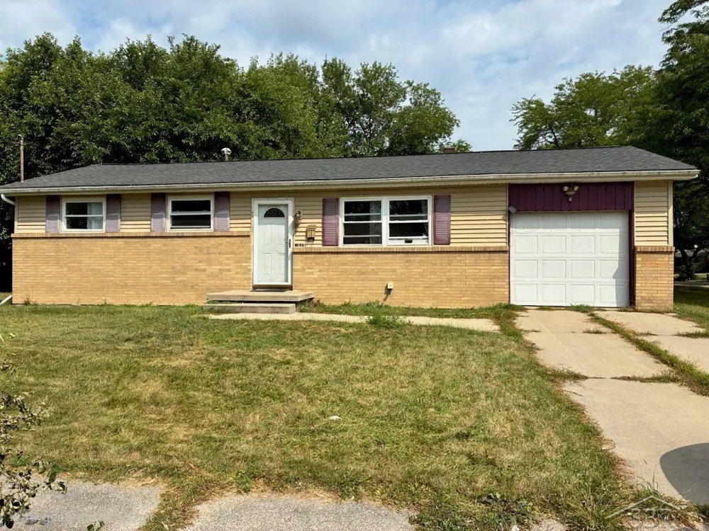 2619 Needham Street Saginaw City, MI 48601