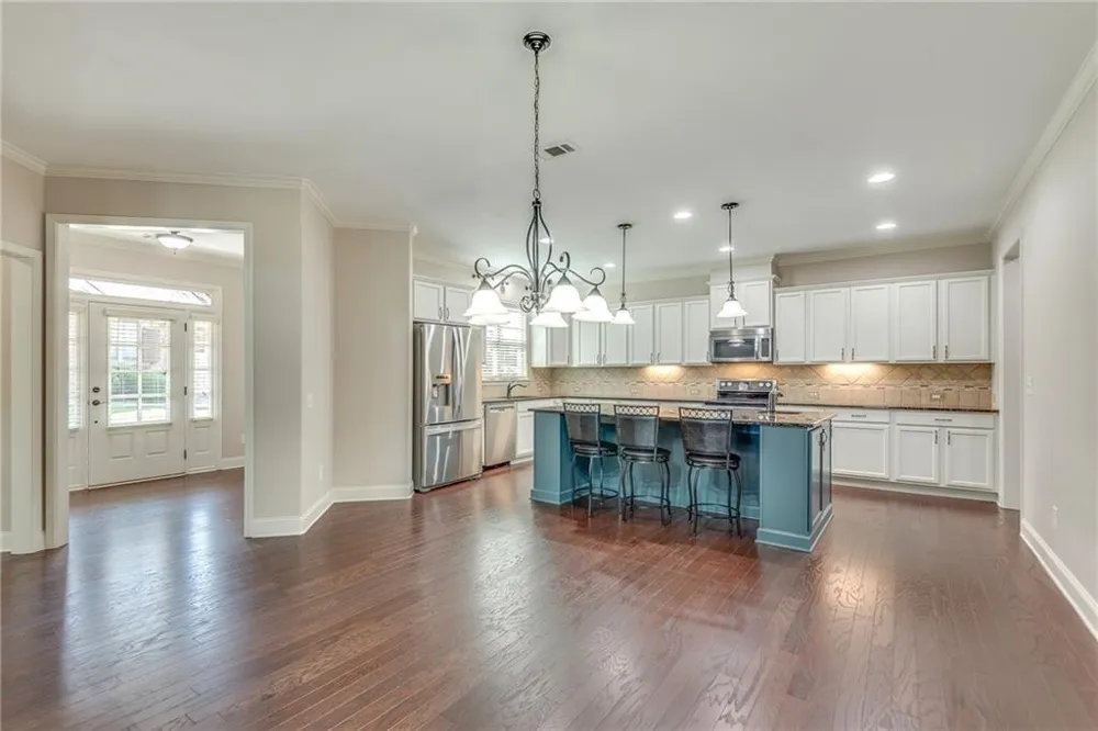 2785 Middlecreek Way Cumming, GA 30041