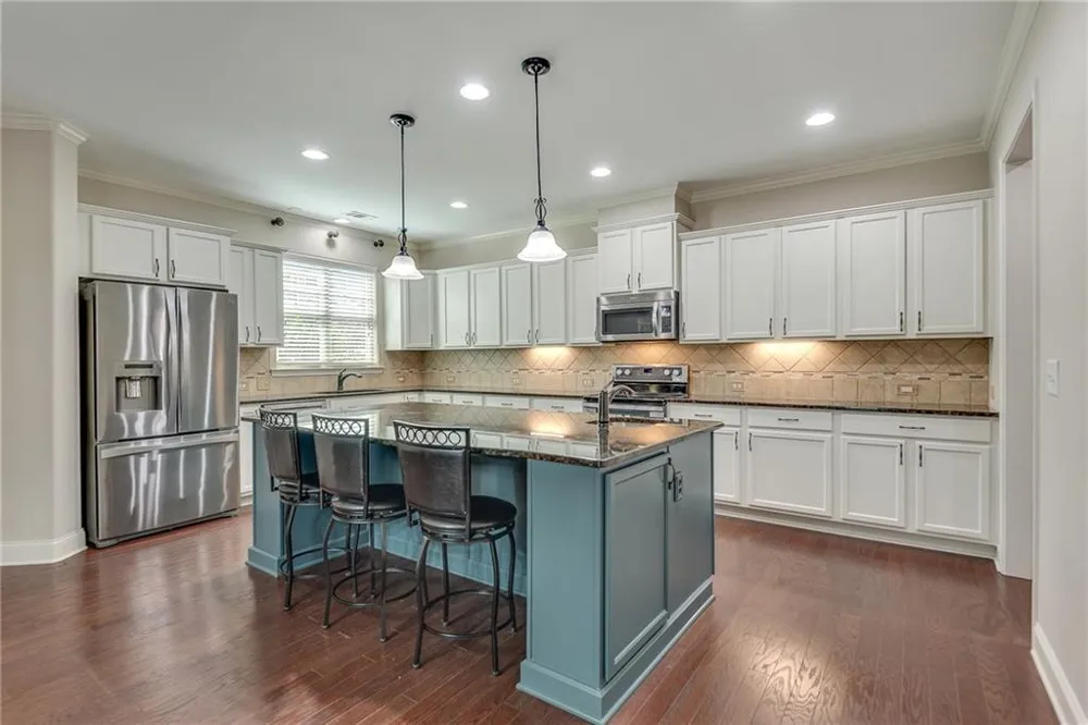 2785 Middlecreek Way Cumming, GA 30041