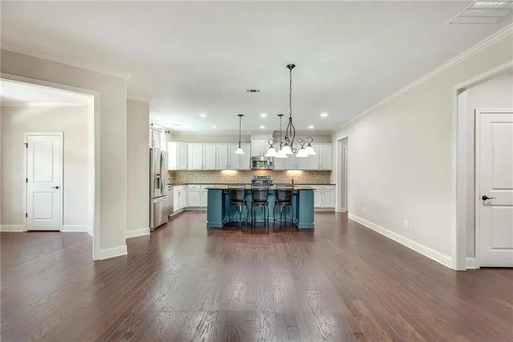 2785 Middlecreek Way Cumming, GA 30041